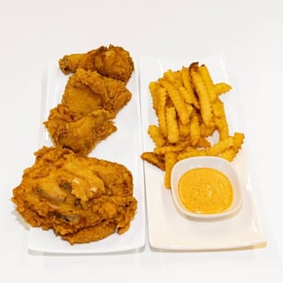 4 Pcs Mix of Salty Broasted Chicken (Non Spicy) with Chick Fry Season Fries